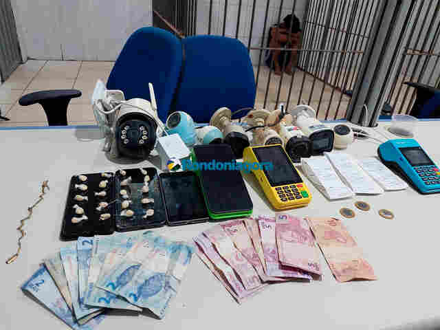 Homem é preso em distribuidora usada como fachada para venda de drogas na zona Leste