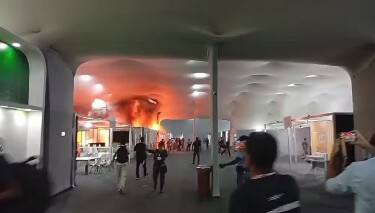 Grande Incêndio atinge pavilhão da COP30 em Belém e força retirada de participantes