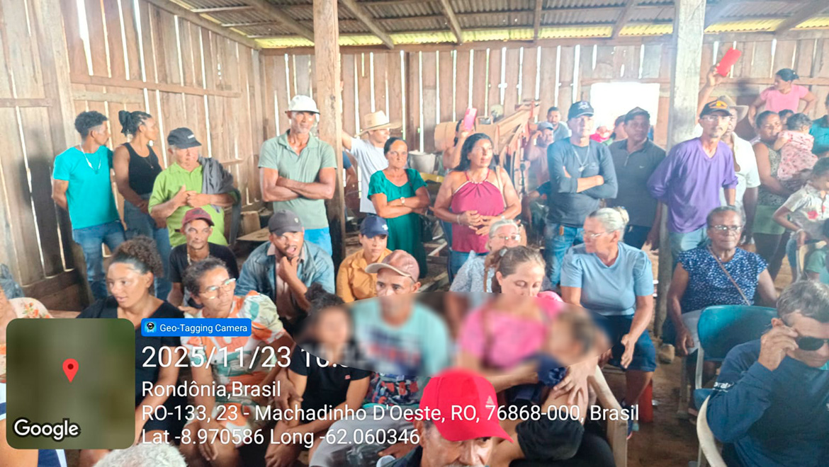 Representantes federais e famílias denunciam cerco policial em Machadinho 