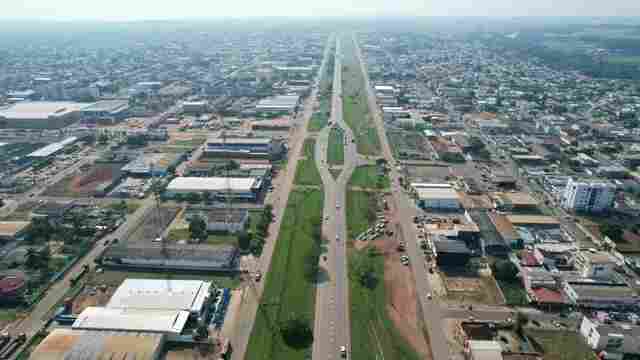 Luizinho Goebel parabeniza Vilhena pelos 48 anos de história e progresso