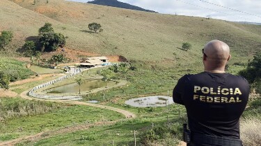 PF cumpre mandados em Rondônia, Minas e Bahia em investigação sobre migração ilegal