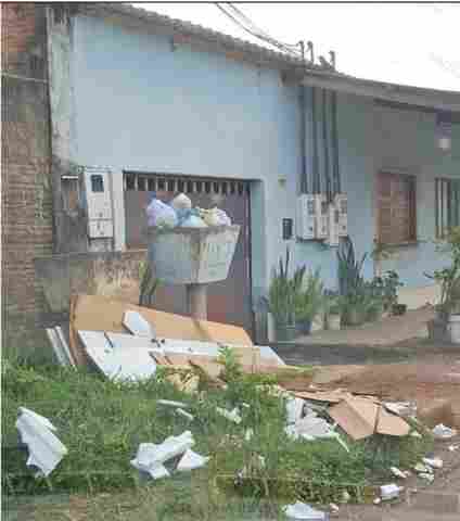 Falha na coleta deixa bairros de Porto Velho e Baixo Madeira tomados por lixo