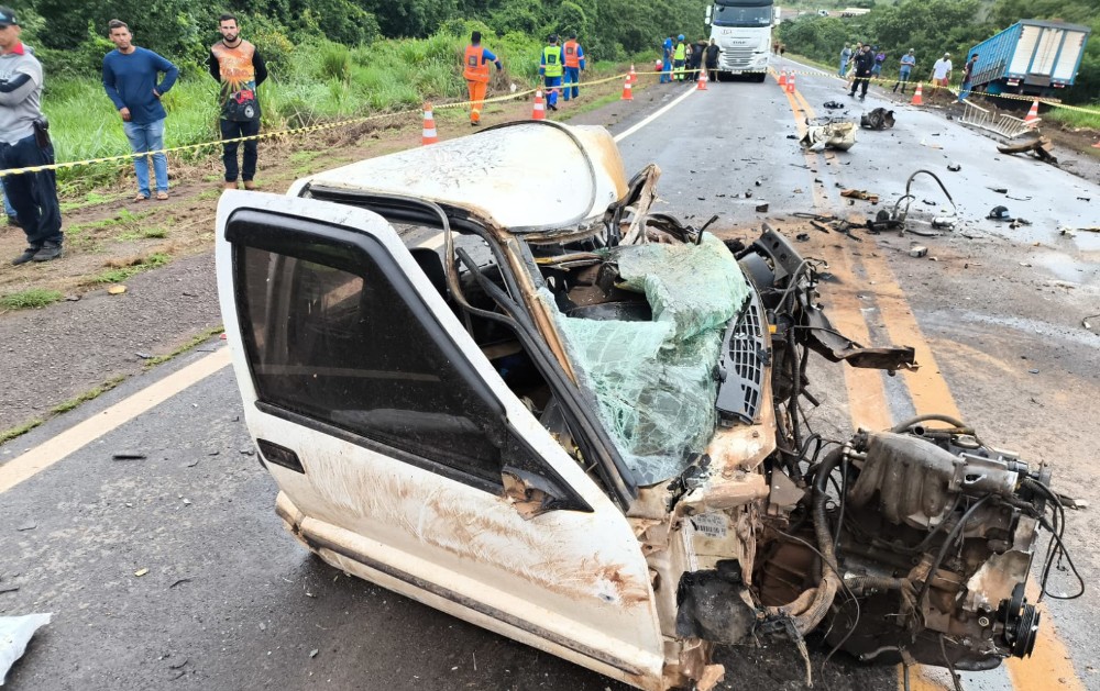 Vídeo: colisão na BR-364 deixa um morto e interdita rodovia entre Vilhena e Pimenta Bueno