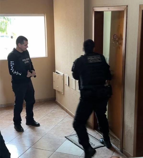 Criminoso que contratou homens para matar o pai por heran&ccedil;a &eacute; alvo de opera&ccedil;&atilde;o