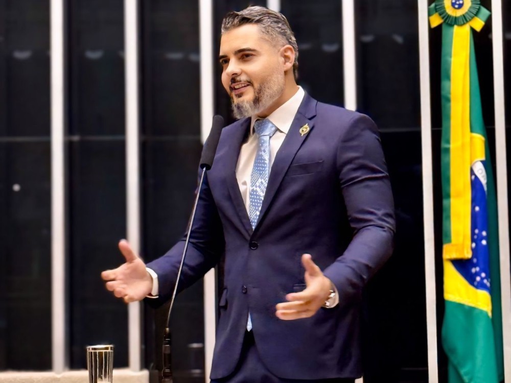 Deputado Thiago Flores aprova relatório que reforça sistema de alertas meteorológicos