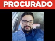 Dentista investigado por planejar morte do pai se entrega à Polícia Civil em Porto Velho
