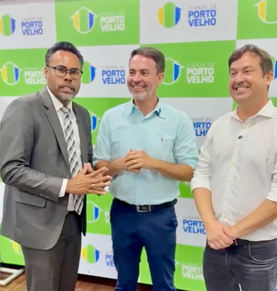 Vereador Dr. Santana participa de solenidade hist&oacute;rica de aquisi&ccedil;&atilde;o do Hospital Universit&aacute;rio Municipal de Porto Velho
