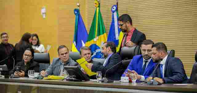 Assembleia aprova projeto que autoriza Rond&ocirc;nia a aderir a novo programa de revis&atilde;o de d&iacute;vidas com a Uni&atilde;o
