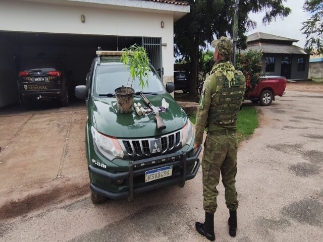 Operação integrada apreende arma, granadas e drogas em Guajará-Mirim