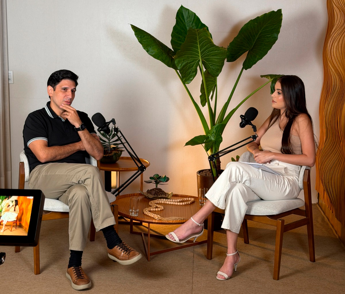 No ar: Podcast &ldquo;Pod Deixar Que Eu Conto&rdquo; d&aacute; voz a quem move a economia de Rond&ocirc;nia