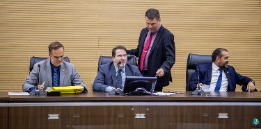 Assembleia Legislativa aprova or&ccedil;amento de R$ 18, 65 bilh&otilde;es para Rond&ocirc;nia em 2026