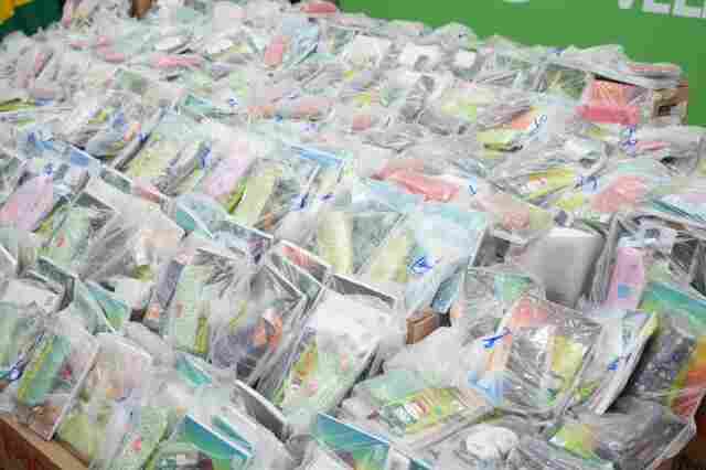 Minist&eacute;rio P&uacute;blico de Rond&ocirc;nia entrega mais de mil kits escolares &agrave; Prefeitura de Porto Velho
