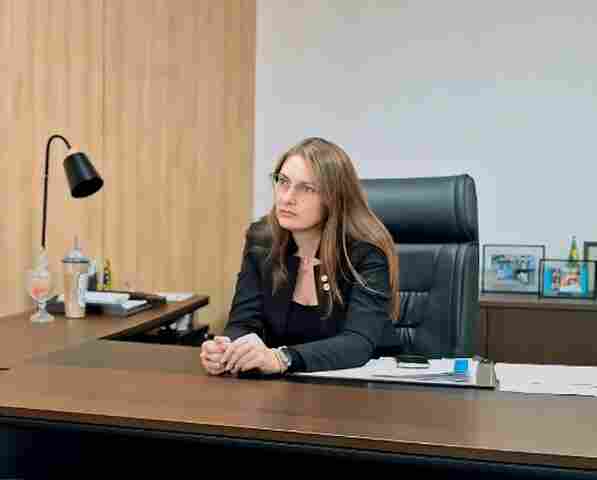 Deputada Lebrinha empenha R$ 81,1 mil para notebooks em Seringueiras