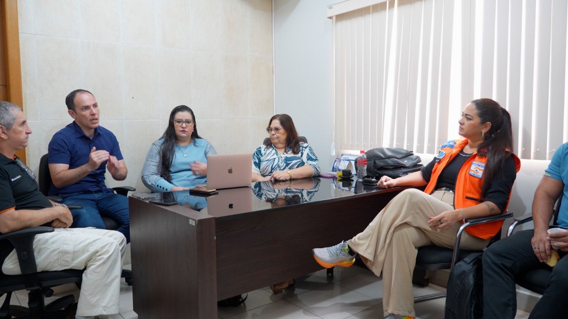 Prefeitura articula secretarias para resposta integrada &agrave; cheia do rio Madeira
