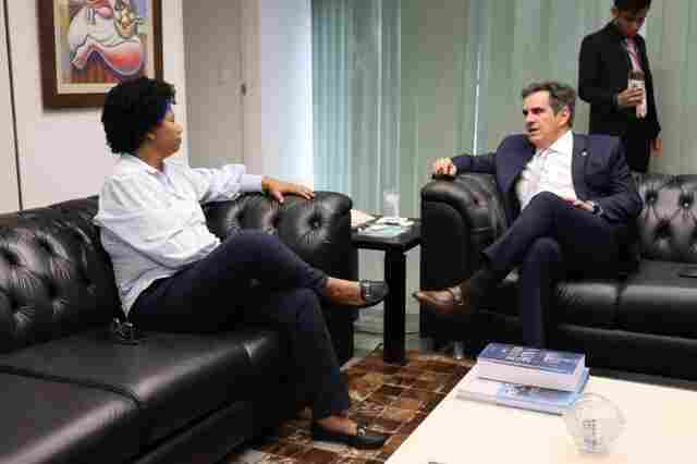 S&iacute;lvia Cristina &eacute; confirmada pr&eacute;-candidata ao Senado pelo presidente nacional dos Progressistas