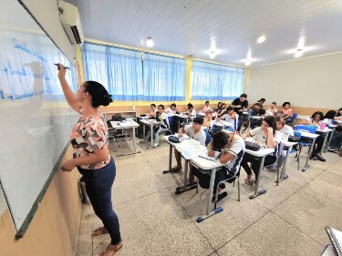 Governo prorroga inscri&ccedil;&otilde;es de concursos da Educa&ccedil;&atilde;o at&eacute; 17 de fevereiro