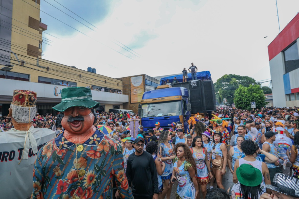 Confira hor&aacute;rios das avenidas e ruas interditadas no Carnaval na capital
