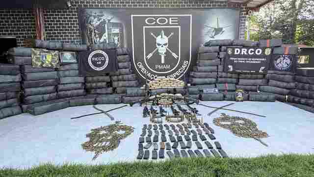 Opera&ccedil;&atilde;o conjunta intercepta 4,3 toneladas de drogas e arsenal militar no Amazonas