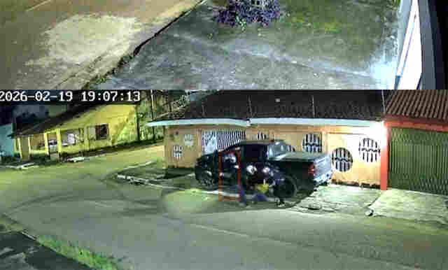 V&iacute;deo: Bandidos espancam homem e fogem com joias de ouro e rubi em Porto Velho