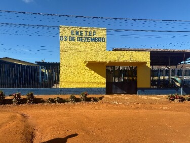 Vereador Adalto fiscaliza impactos das chuvas na Escola 3 de Dezembro, em Uni&atilde;o Bandeirantes