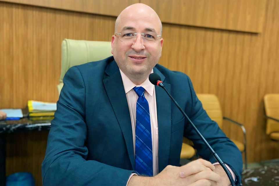 Vereador pede apoio da prefeitura para revitaliza&ccedil;&atilde;o de espa&ccedil;o no Ulisses