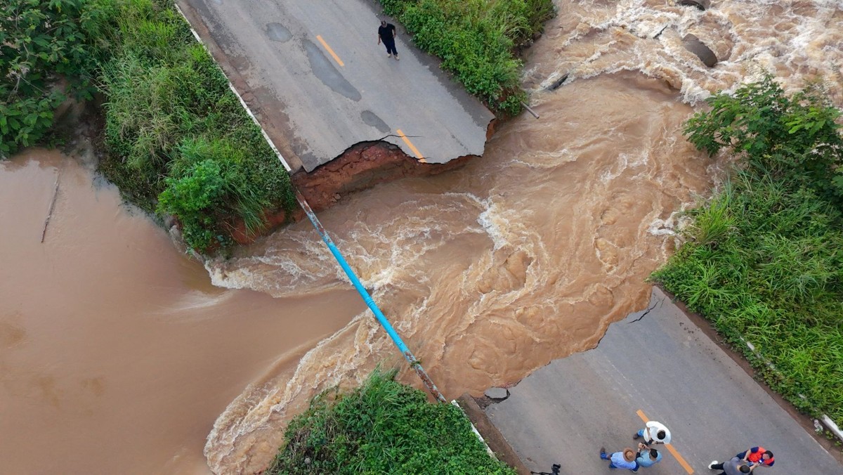 Ap&oacute;s rompimento causado por chuvas, Estrada do Santo Ant&ocirc;nio ter&aacute; ponte com base de ferro