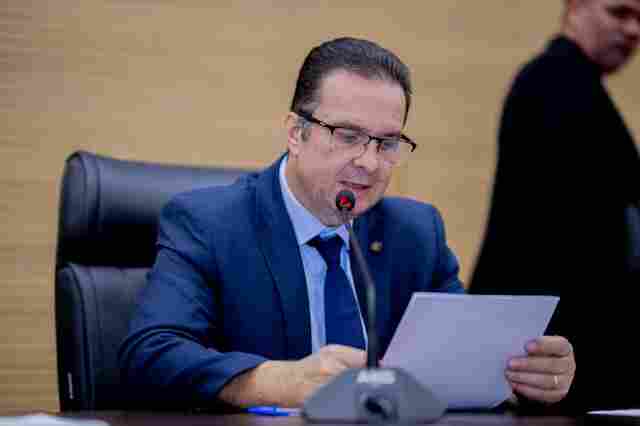 Lei de Dr. Lu&iacute;s do Hospital cria pol&iacute;tica para oferta do Mounjaro no SUS em Rond&ocirc;nia