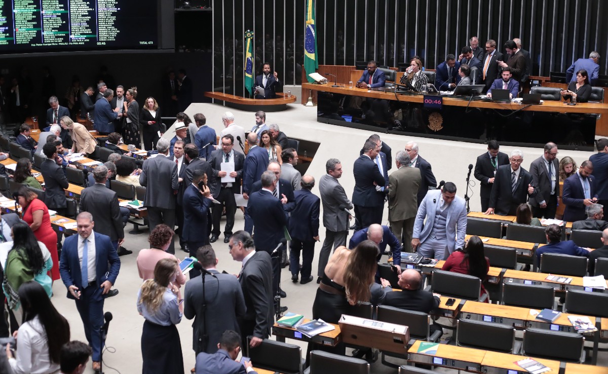Todos os deputados federais de Rond&ocirc;nia votam a favor da PEC da Seguran&ccedil;a P&uacute;blica