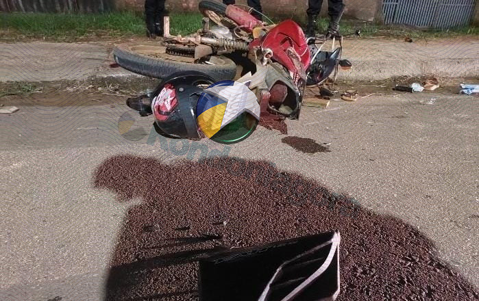 Motociclista sem habilita&ccedil;&atilde;o se envolve em acidente e deixa tr&ecirc;s gravemente feridos em Porto Velho