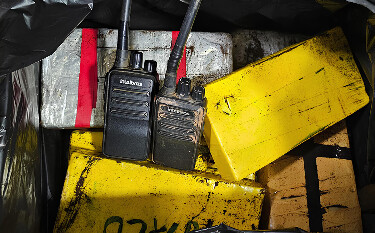 Traficante atira contra policiais, foge pela mata e abandona carro com 30 kg de drogas ap&oacute;s persegui&ccedil;&atilde;o