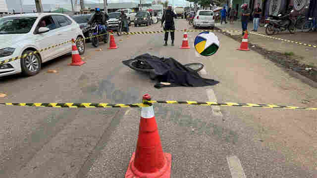 Jovem ciclista morre esmagado por ca&ccedil;amba na zona sul da capital