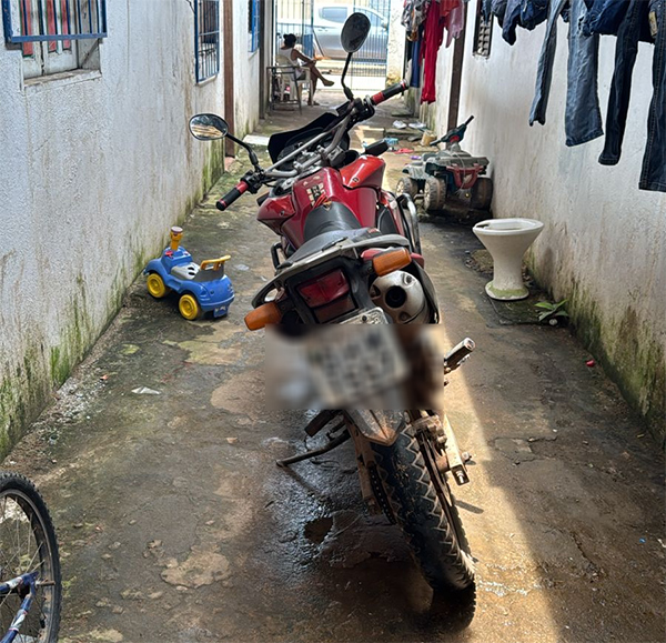 Receptador &eacute; preso pela Furtos e Roubos com motocicleta roubada na zona Leste de Porto Velho