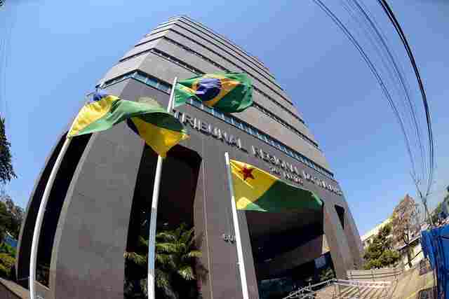 Desembargador mant&eacute;m suspens&atilde;o da elei&ccedil;&atilde;o do Sinpol e refor&ccedil;a decis&atilde;o da Justi&ccedil;a do Trabalho