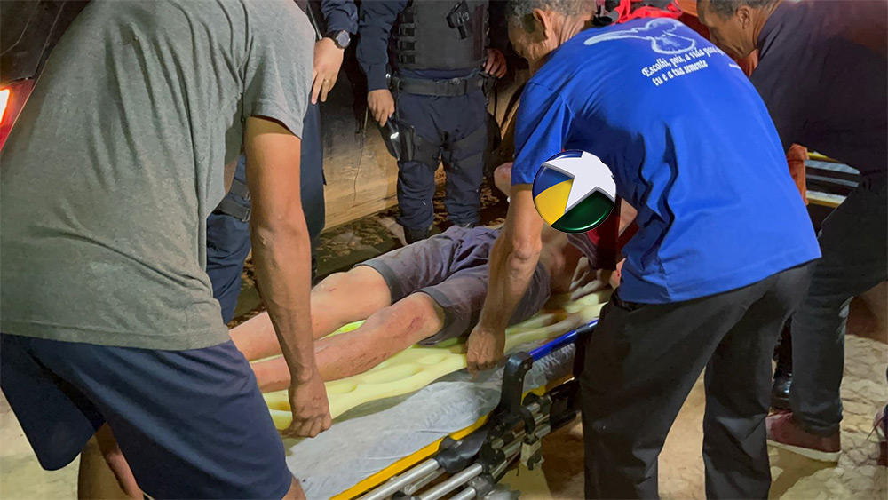 Homem é baleado três vezes, sequestrado e escapa após caminhar 4 km em mata na BR-319