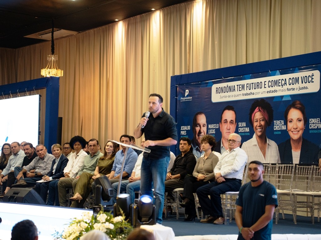 Todos os prefeitos do Cone Sul fecham apoio &agrave; pr&eacute;-candidatura de S&iacute;lvia Cristina ao Senado