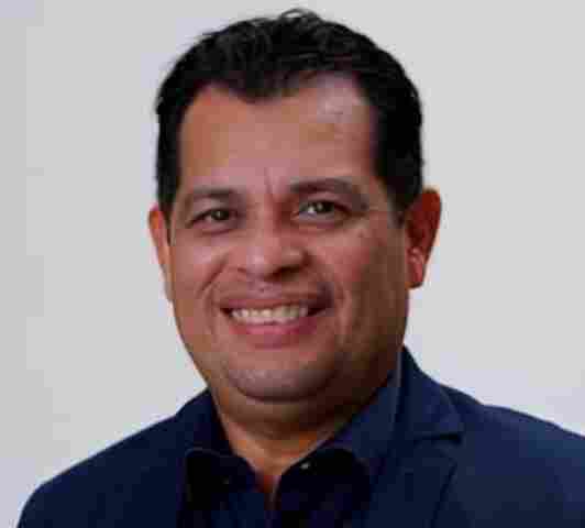 Servidor p&uacute;blico promete investir R$ 5 milh&otilde;es "do bolso" em candidatos e toma o DC