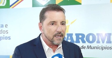 Hildon Chaves apresenta ren&uacute;ncia da presid&ecirc;ncia da Arom e prefeito de Nova Mamor&eacute; prepara elei&ccedil;&otilde;es