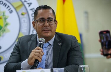 Secret&aacute;rio da Seguran&ccedil;a deixa o comando da pasta, &eacute; nomeado assessor e deve concorrer em outubro