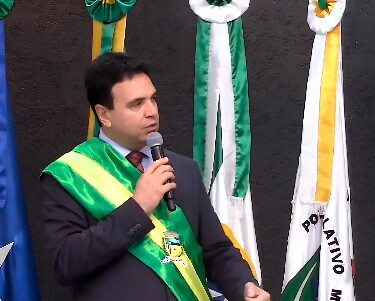 Adailton F&uacute;ria renuncia para concorrer ao Governo; Tony Pablo &eacute; o novo prefeito de Cacoal