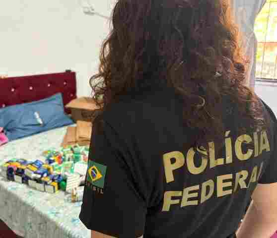 Opera&ccedil;&atilde;o da PF e Anvisa em 12 estados cumpre 45 mandados e mira rede de medicamentos ilegais para emagrecimento