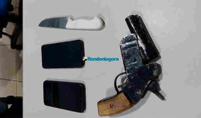 Adolescentes membros de fac&ccedil;&atilde;o s&atilde;o detidos armados pela PM e admitem que iriam ao centro da capital para roubar joias