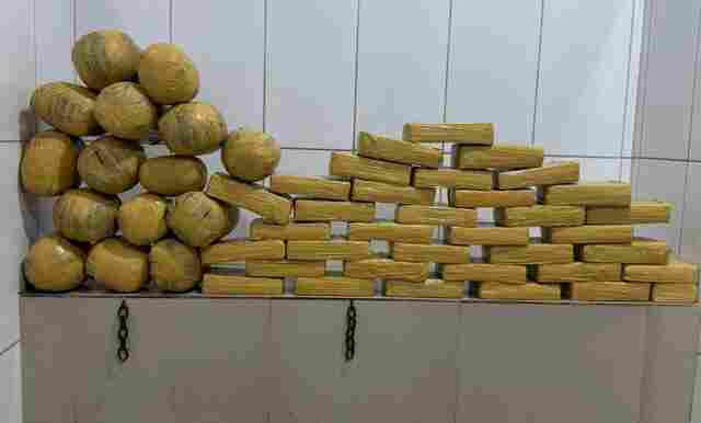 PM prende um e apreende grande quantidade de maconha em Cacoal