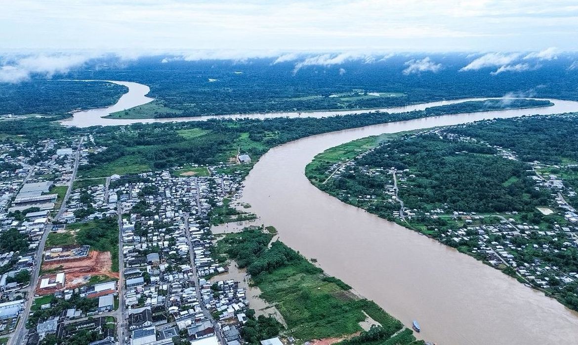 Defesa Civil reconhece situa&ccedil;&atilde;o de emerg&ecirc;ncia em 6 cidades do Acre
