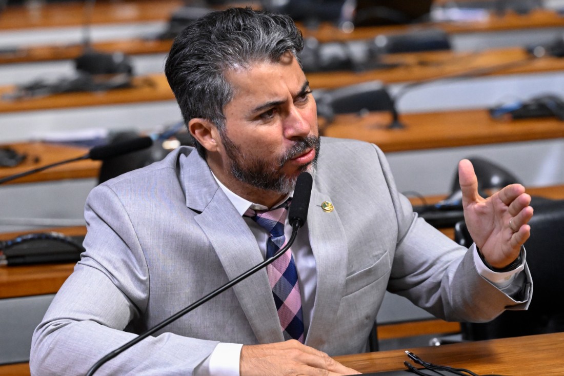 Marcos Rog&eacute;rio prop&otilde;e endurecer penas para crimes contra embarca&ccedil;&otilde;es