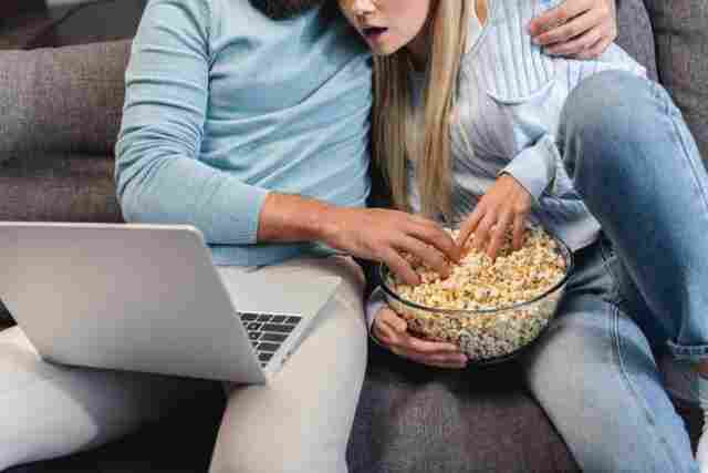 A Hora do Mal: o terror de 2025 que dividiu a cr&iacute;tica e conquistou o p&uacute;blico