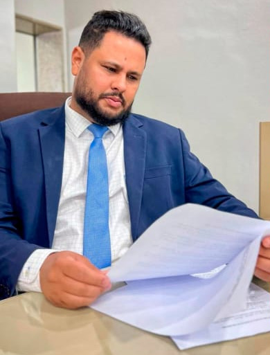 Justi&ccedil;a manda soltar influenciadora Iza Paiva, investigada por tortura de dois homens em Porto Velho