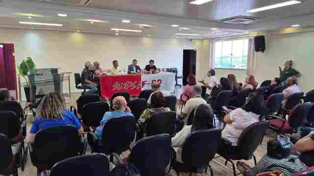 Sindsef/RO re&uacute;ne servidores transpostos para tratar de reenquadramento e Dedica&ccedil;&atilde;o Exclusiva
