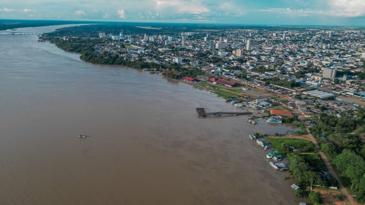 Rio Madeira ultrapassa 15 metros em Porto Velho e Prefeitura decreta Situa&ccedil;&atilde;o de Emerg&ecirc;ncia