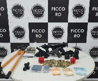 Submetralhadora, pistolas e muni&ccedil;&otilde;es s&atilde;o apreendidas em opera&ccedil;&atilde;o contra fac&ccedil;&atilde;o na capital