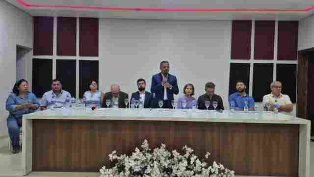 Vit&oacute;ria Hist&oacute;rica: Sancionado reposicionamento na carreira dos professores pioneiros em Rond&ocirc;nia